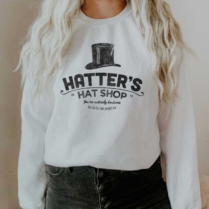 MR1582023142216hattershatshoppulloversweatshirtimage1jpg