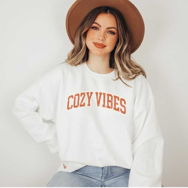 MR158202392838cozyvibespulloverimage1jpg