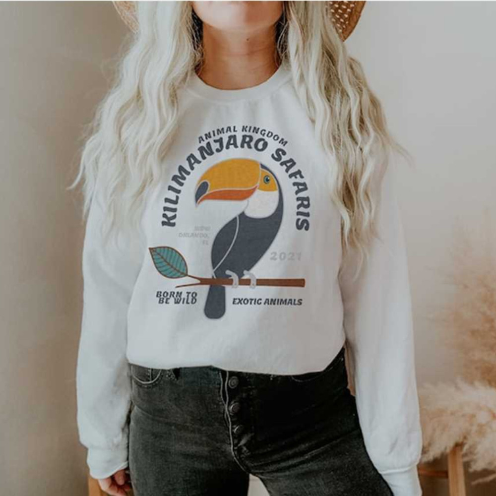 MR158202384446kilimanjarosafaridisneypulloversweatshirtimage1jpg