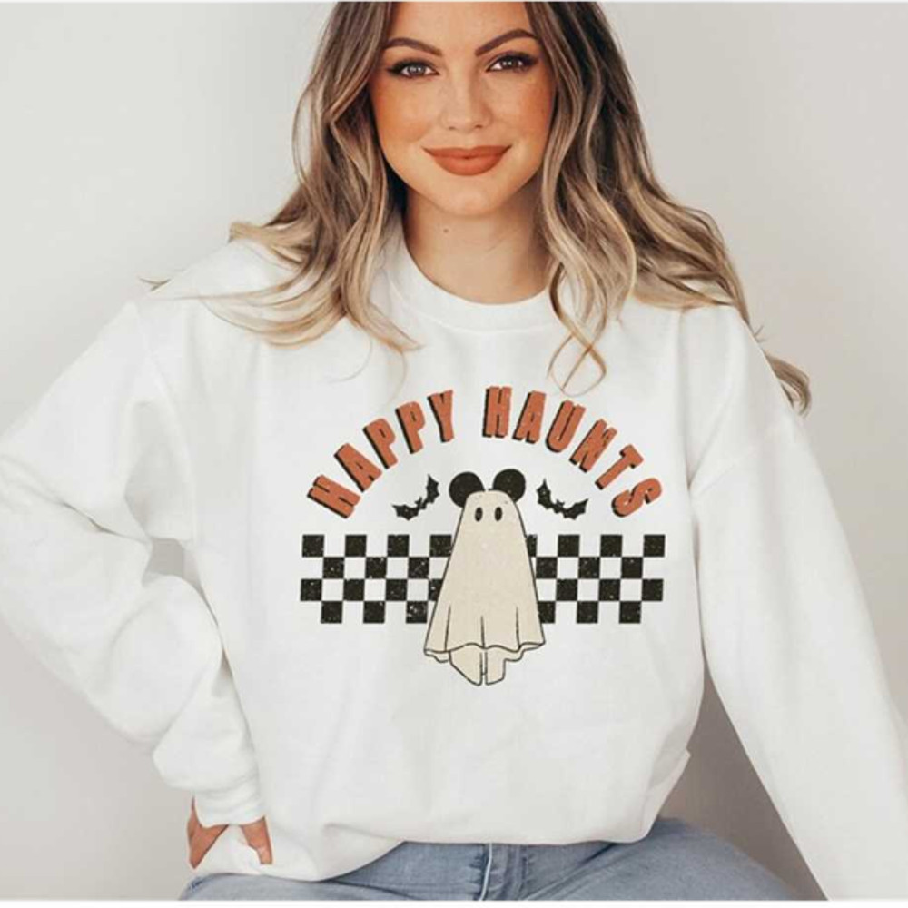 MR158202382119happyhauntshalloweenmickeysnotsoscaryhalloweenimage1jpg