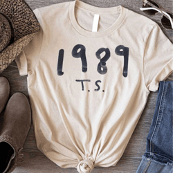 album 1989 taylor vintage t-shirt, 1989 shirt, swift taylor inspired shirt, taylor's version shirt, taylor the eras tour