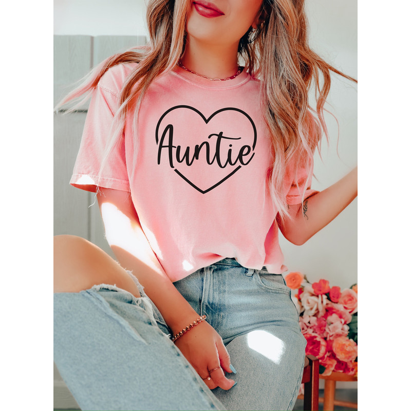 Comfort Colors Auntie Shirt, Auntie, Aunt Shirt, Gift for Aunts, Favorite Aunt Shirt, Aunt Gift from Niece, Cool Aunt Shirt, Shirt for Aunt.jpg