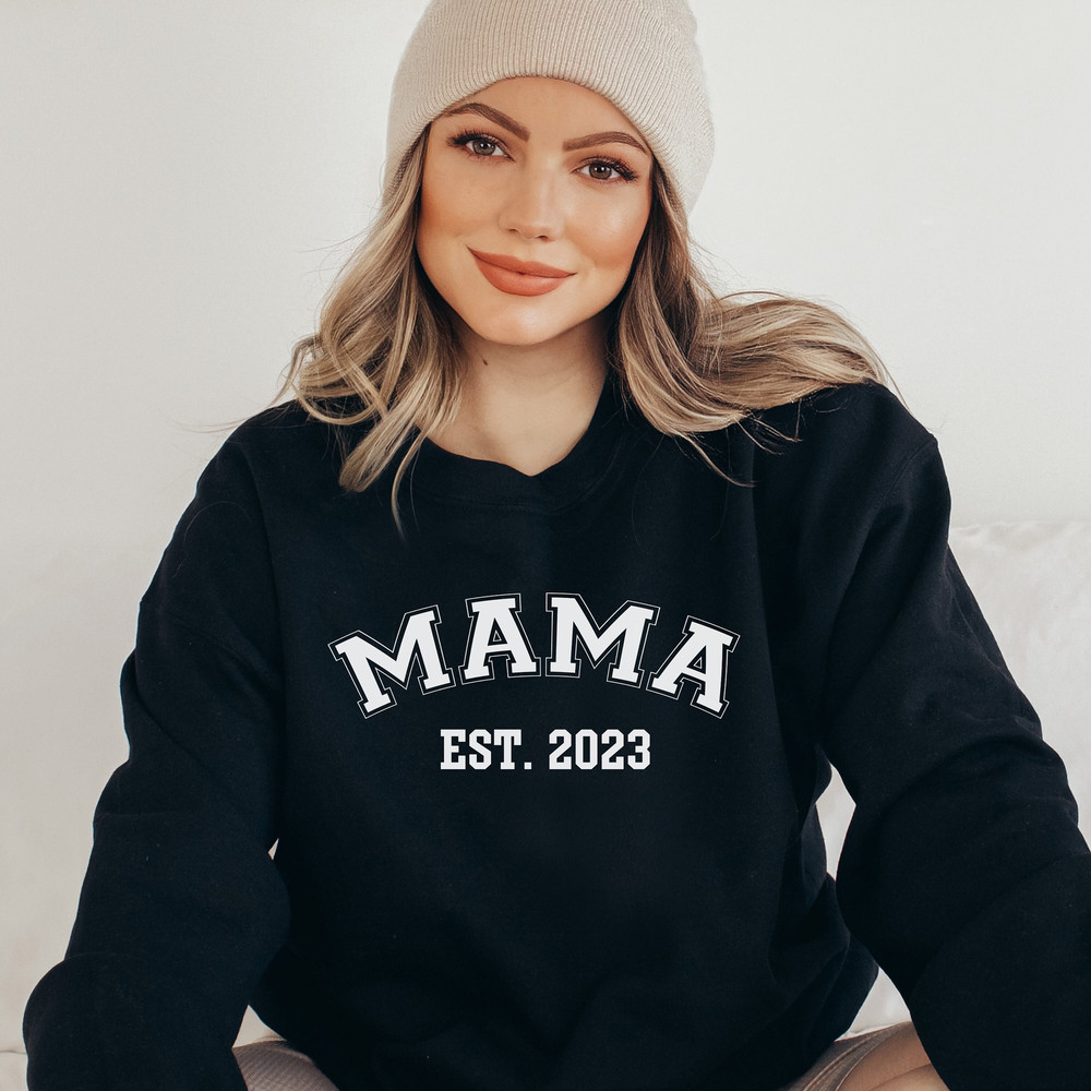 Mama Sweatshirt Crewneck EST 2023.jpg