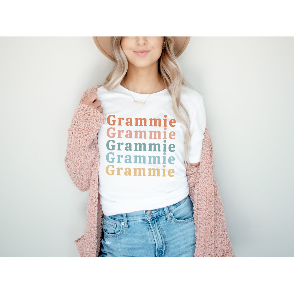Grammie Shirt Grammie Tshirt for Grandma Shirt for Grammie Cute Grammie Tshirts Gift for Grammie Grandma Gift Grammie Tee for Grandma.jpg