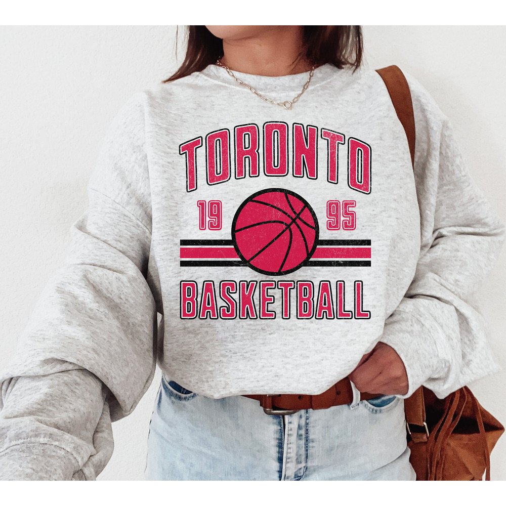 Toronto Raptors Sweatshirt Crewneck, Trendy Vintage Style NBA Basketball Shirt for Game Day Tailgating, Mens Womens Sweatshirt, Raptors Gift.jpg