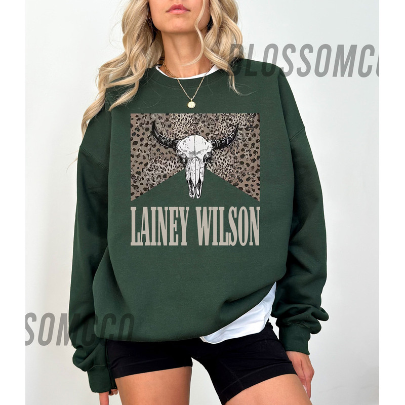 Lainey Wilson Shirt, Lainey Wilson Country Music Sweatshirt, Bullhead Shirt, Wilson 2023 Tour Tee, Country Wilson Fan Gift.jpg