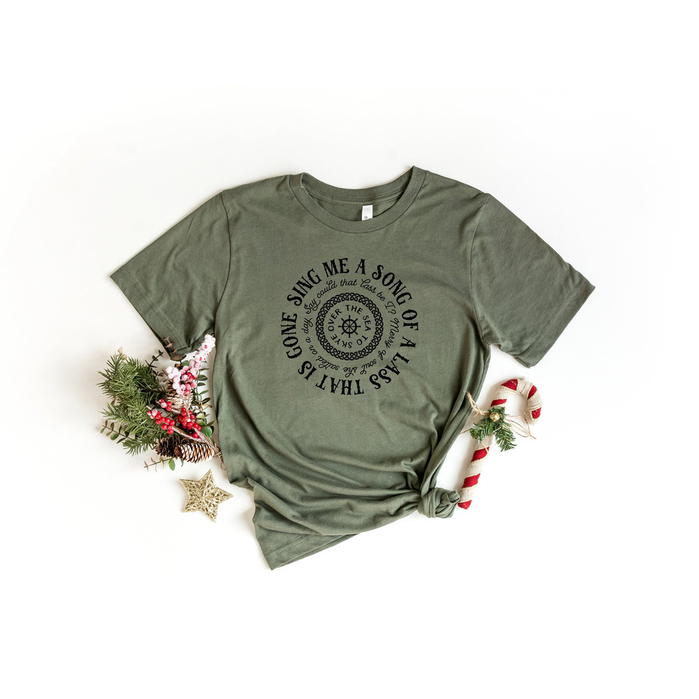 Sing Me a Song Shirt, Claire Shirt, Outlander Book Series, Jamie Fraser Shirt, Fraser Ridge Clan, Outlander Tv Series Shirt, Sassenach Tee.jpg