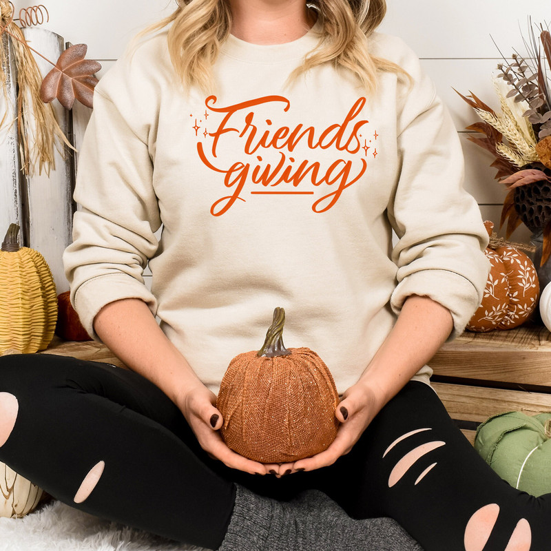 Friendsgiving Crewneck Sweatshirt, Thanksgiving, Thankful, Grateful, Gather, Fall Outfit Inspo, Thanksgiving Outfit.jpg