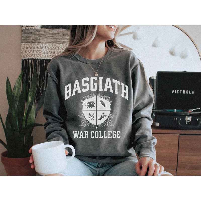 Fourth Wing Sweatshirt UNISEX Comfort Colors Basgiath War College Dragon Rider Tee Violet Sorrengail Xaden Riorson YA Dark Fantasy Crewneck.jpg