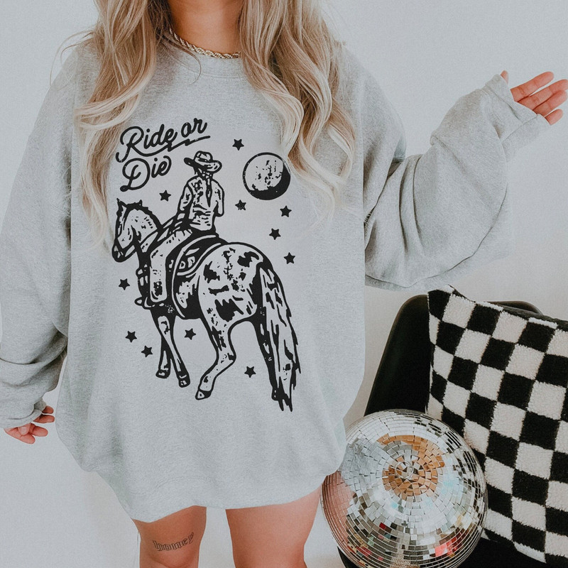 Ride or Die Crewneck Oversized Sweatshirt Retro Tattoo Style Vintage Western Sweater Cowgirl Shirt Country Horse Wild West USA Cosmic Cowboy.jpg