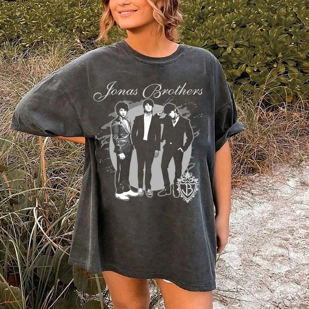 Jonas Brothers Vintage T-Shirt, Jonas Five Albums One Night Tour Shirt, Jonas Brothers 2023 Tour Shirt, Jonas 90's Tee, Comfort Colors Shirt 3.jpg