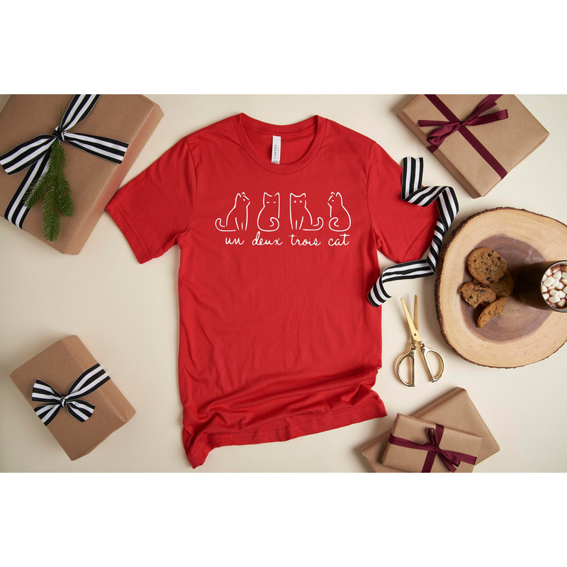 Un Deux Trois Cat Tshirt, Cat Mom Shirt, Cat Lover Gift, Cat Sweatshirt, Christmas gift, Cat Lover Shirt, Funny Cat Shirt for Crazy Cat Lady.jpg
