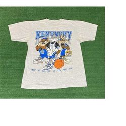 vintage ncaa kentucky wildcats looney tunes shirt, kentucky wildcats shirt, university of kentucky wildcats, ncaa basket