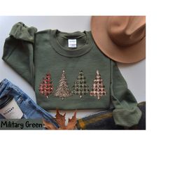 buffalo plaid christmas tree, christmas shirts for women, 2023 happy christmas, christmas crewneck, winter sweatshirt, c