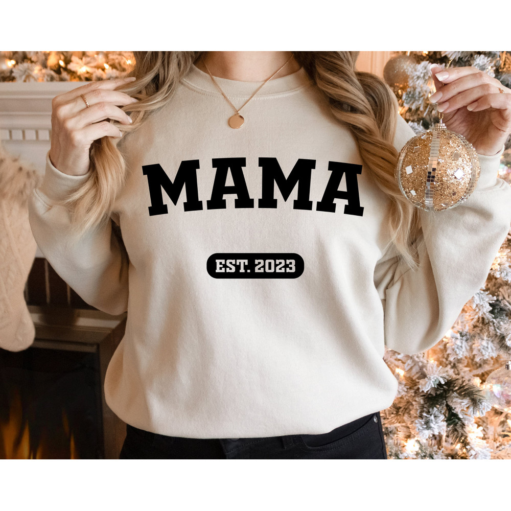 Personalize Mom Gift Sweatshirt, Mother's Day Gift, Mama Sweatshirt, Mom Shirt, Mom Life Shirt, Mom Hoodie, Mama Crewneck.jpg