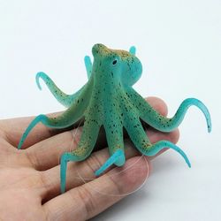 octopus aquarium decoration: glowing effect for underwater ambiance