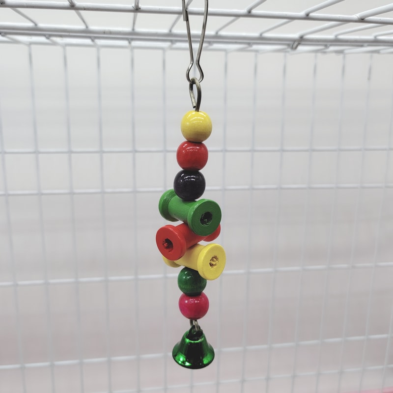 OcjWParrot-Toys-Suspension-Hanging-Bridge-Chain-Pet-Bird-Random-Color-Parrot-Chew-Toy-Bird-Cage-Toy.jpg