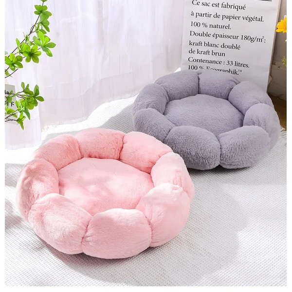 JfbaSuper-Soft-Cat-Bed-Washable-Flower-Pet-Cushion-Self-Warming-Sleeping-Cushion-Mat-for-Cat-Four.jpg