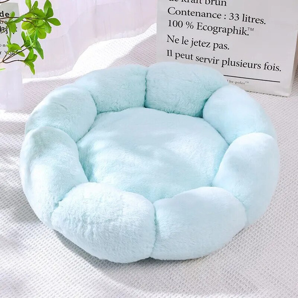 WIjBSuper-Soft-Cat-Bed-Washable-Flower-Pet-Cushion-Self-Warming-Sleeping-Cushion-Mat-for-Cat-Four.jpg