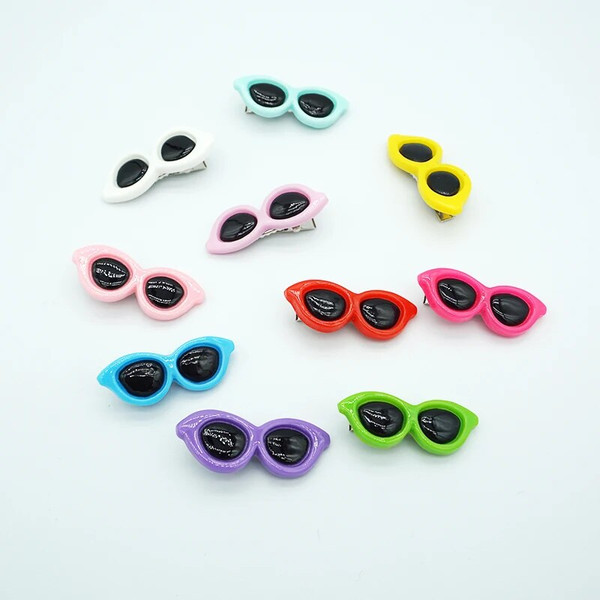 DEx710-Pieces-Plastic-Pet-Hair-Clips-Sunglasses-Shape-Hairpin-For-Small-Dog-10-Colors-Cute-Heart.jpg