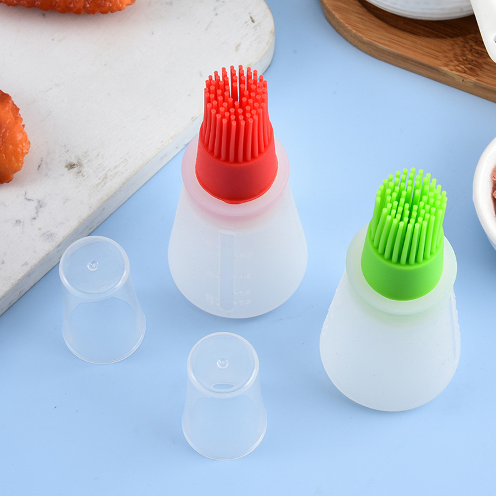 Silicone BBQ Brush With Oil Dispenser Essential Kitchen Baking Gadget For Outdoor Grilling 4