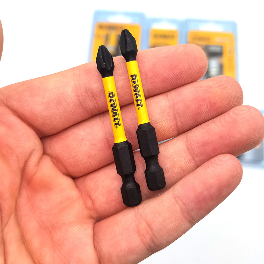 DEWALT Tool Accessories Combination Series Cross Slotted PH2 Extension Rod with Ring Sleeve 50MM