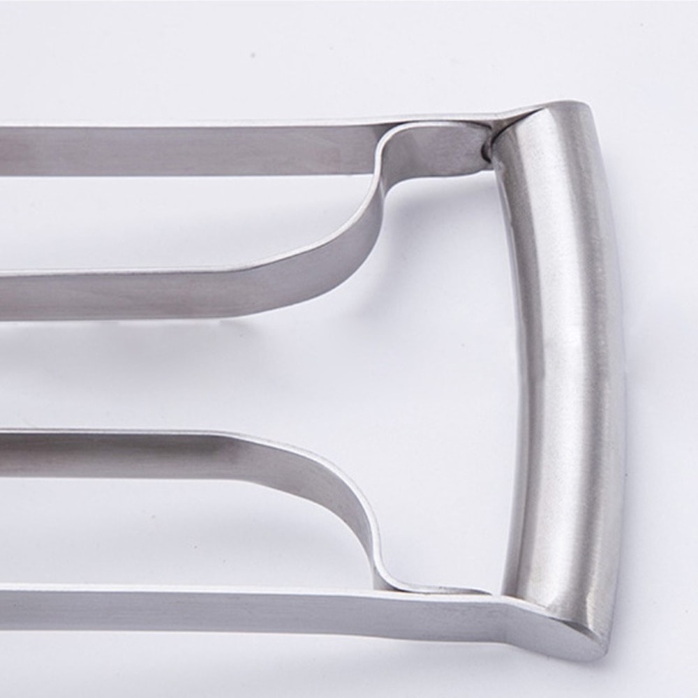 Stainless Steel Pineapple Peeler and Cutter Easy Fruit Corer Slicer for Effortless Pineapple Preparation