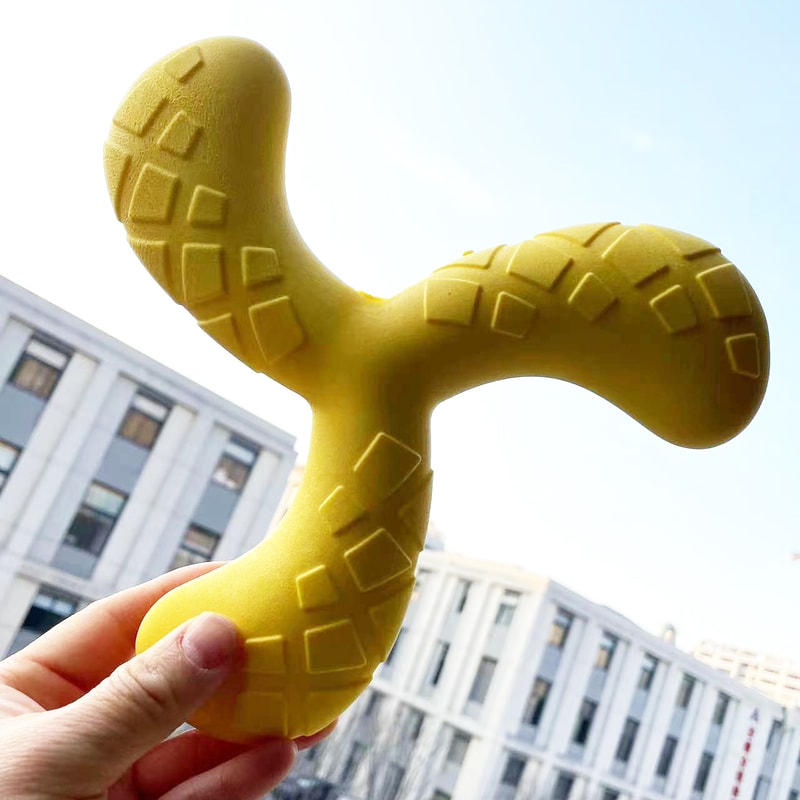 Floating Dog Toy Squeaky Dog Boomerang Toy For Water Fetch And Training 5