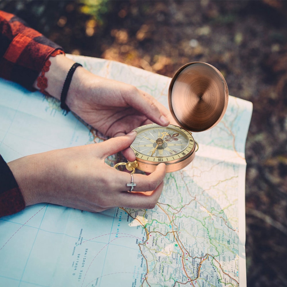 Vintage Pocket Compass for Hiking and Camping Retro Flip Compass