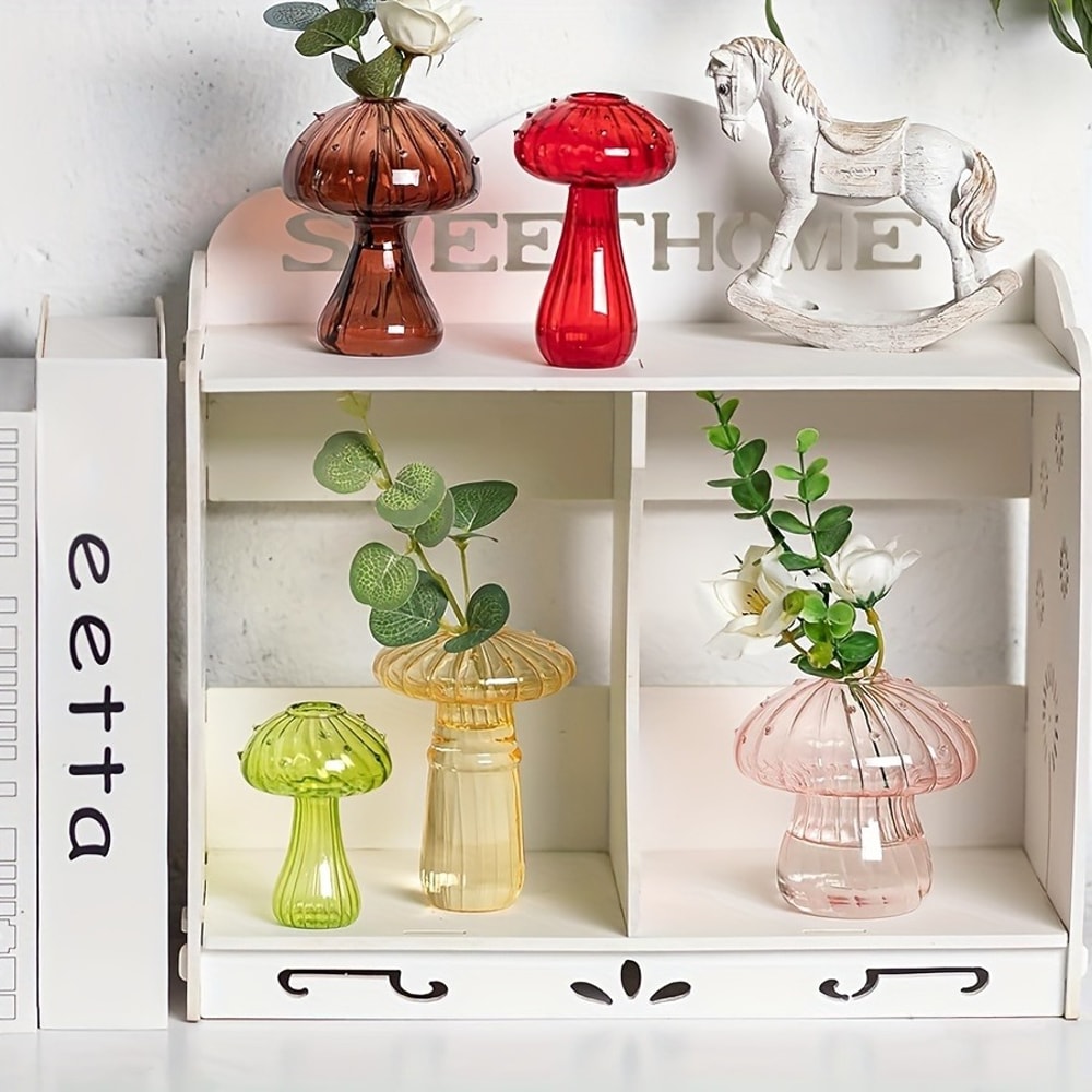 Cute Mushroom Glass Vase Hydroponic Planter for Plant Cuttings and Floral Decor