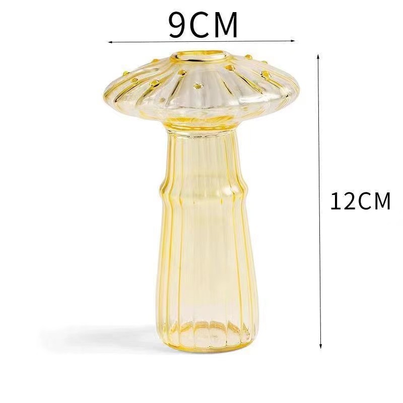 Cute Mushroom Glass Vase Hydroponic Planter for Plant Cuttings and Floral Decor