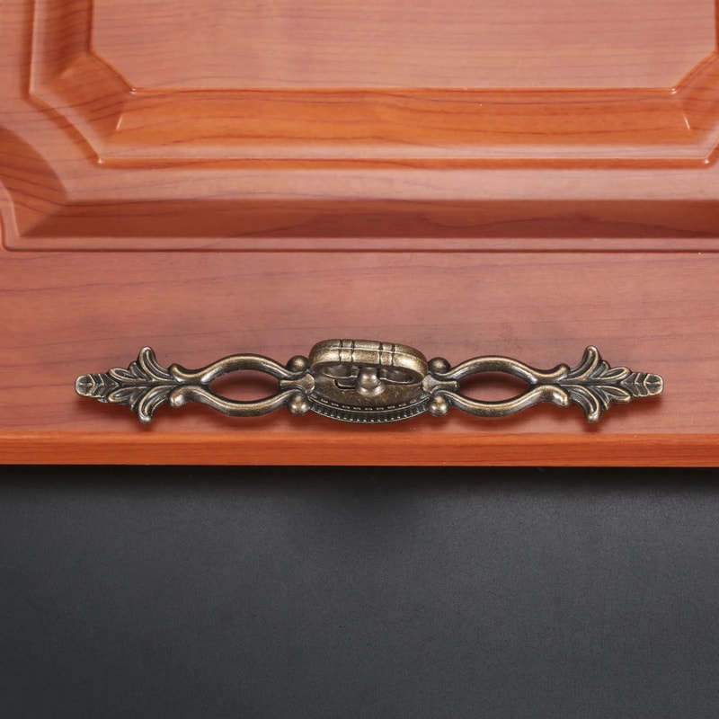 Antique Bronze Drawer Pull Vintage Cabinet Handle for Dressers Wardrobes and Boxes
