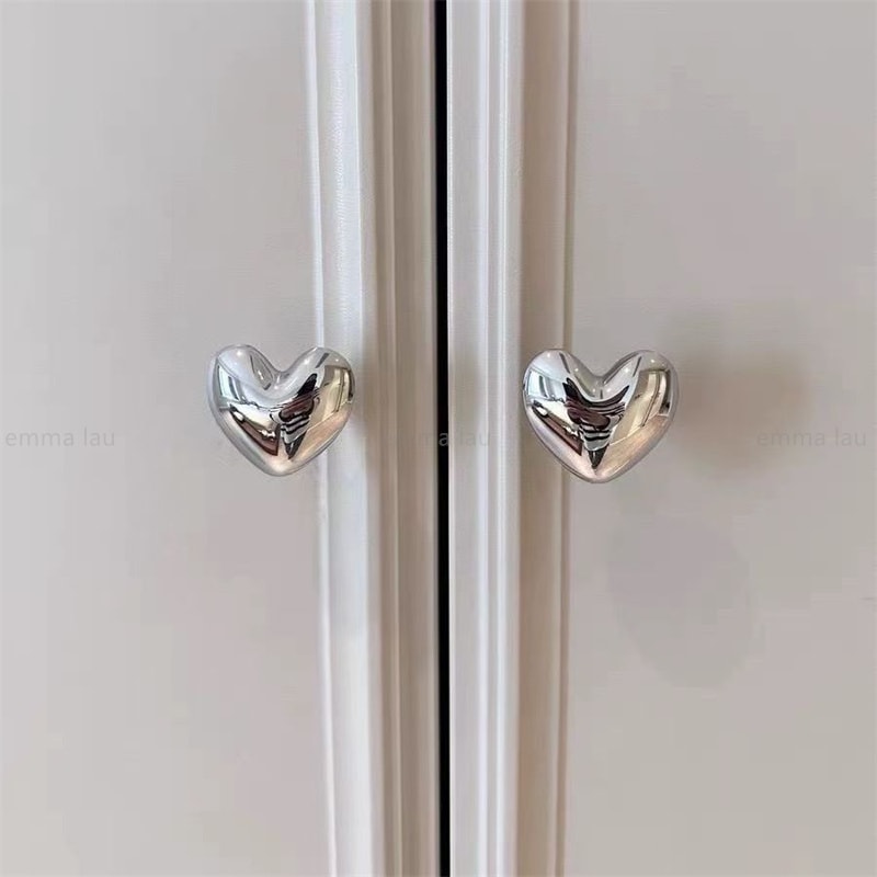 Heart Cabinet Knobs in Chrome for Drawers, Cabinets and Wardrobes