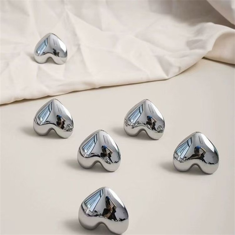 Heart Cabinet Knobs in Chrome for Drawers, Cabinets and Wardrobes