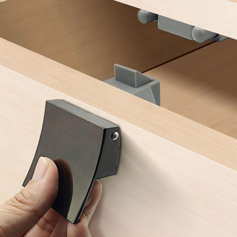 Zinc Alloy Push Button Door Latch For RV Cabinet Caravan Cupboard And Drawer Doors 2