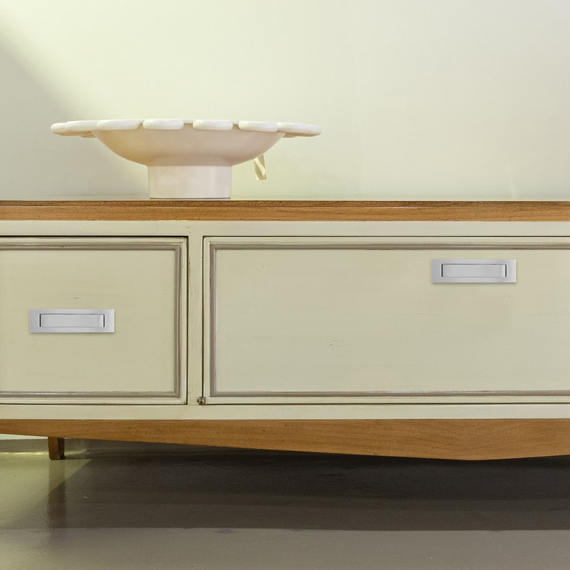 Stainless Steel Pocket Door Pull Hidden Sliding Cabinet Handle for Drawer and Cupboard, Recessed Grip