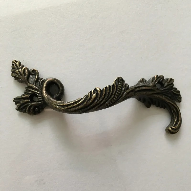 Antique Bronze Leaf Cabinet Handles Set for Drawers Doors and Cupboards
