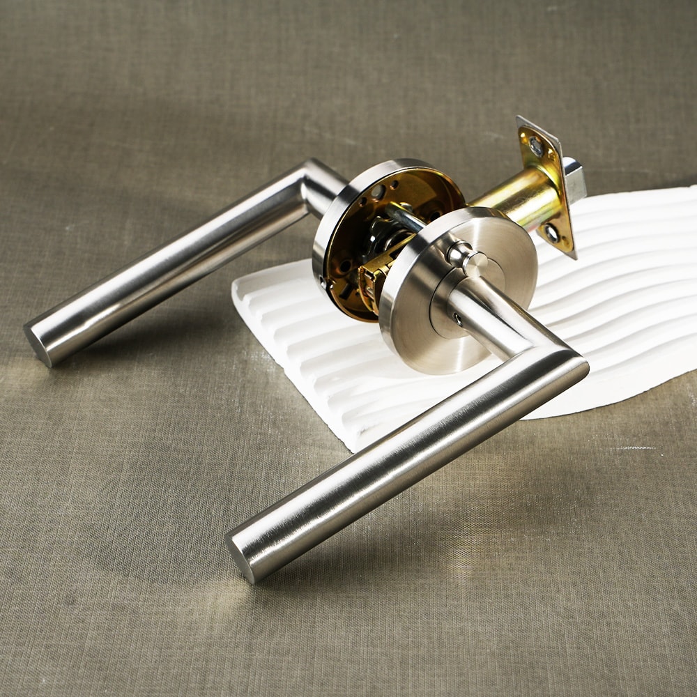 Modern Privacy Door Handle Reversible Round Lever For Bedroom Bathroom Doors 1