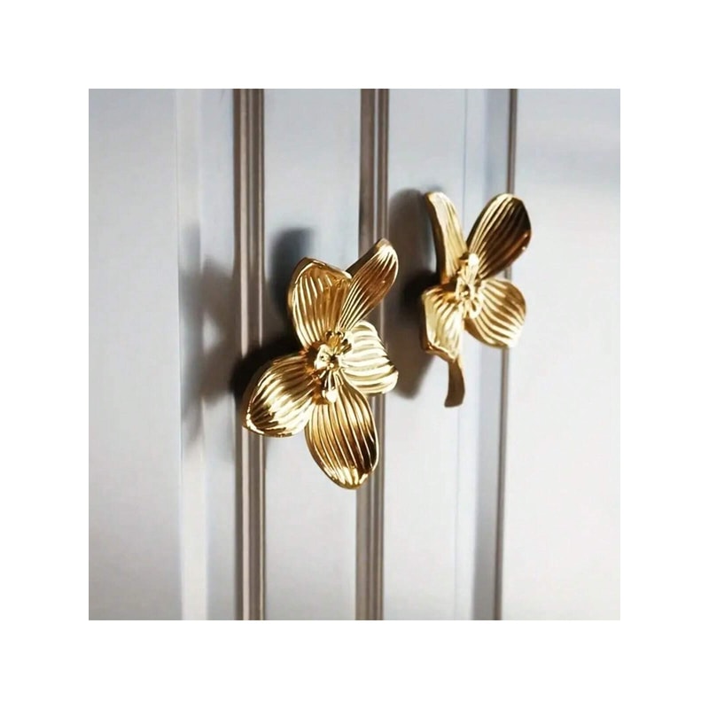 Golden Flower Cabinet Knobs Petal Drawer Pulls For Dressers And Wardrobes 0