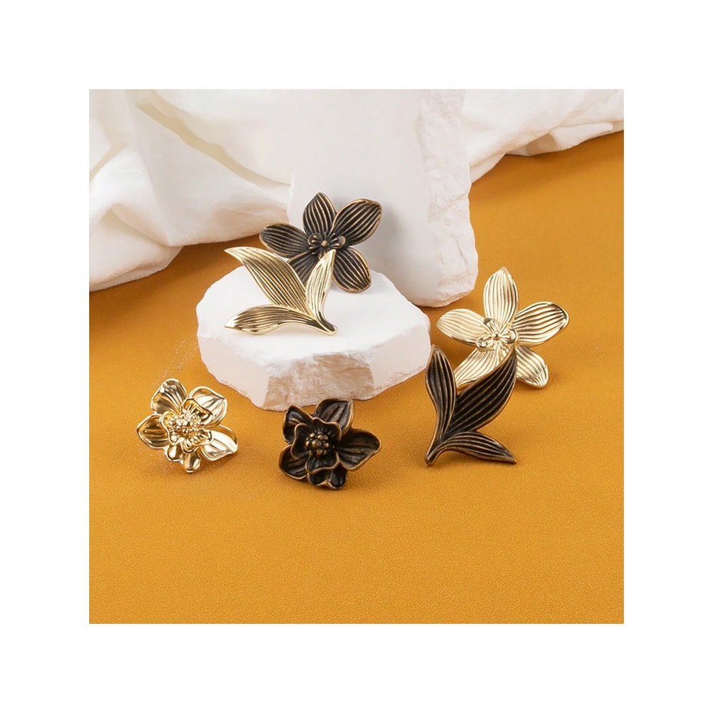 Golden Flower Cabinet Knobs Petal Drawer Pulls For Dressers And Wardrobes 1