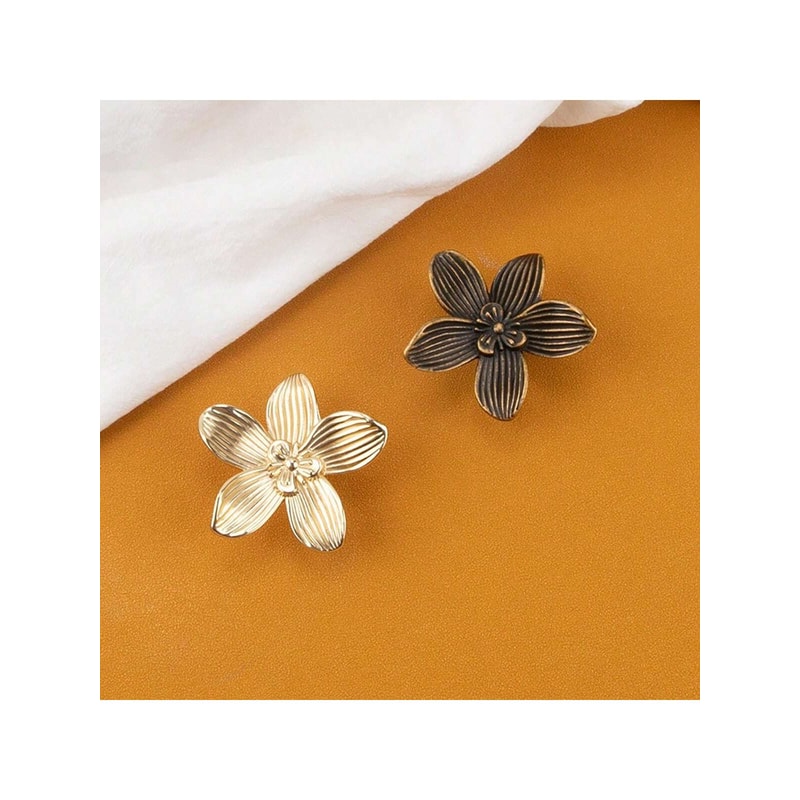Golden Flower Cabinet Knobs Petal Drawer Pulls For Dressers And Wardrobes 3