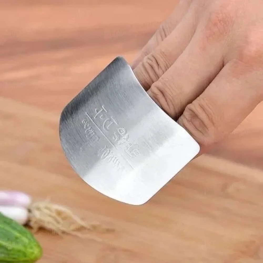 Stainless Steel Finger Guard Kitchen Knife Finger Protector For Safe Cutting 2