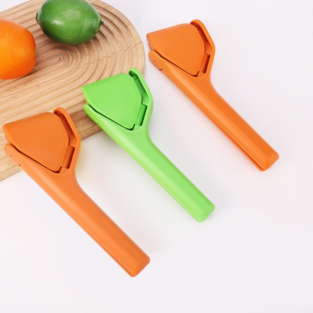 Foldable Manual Lemon Juicer Easy Citrus Squeezer For Kitchen 2