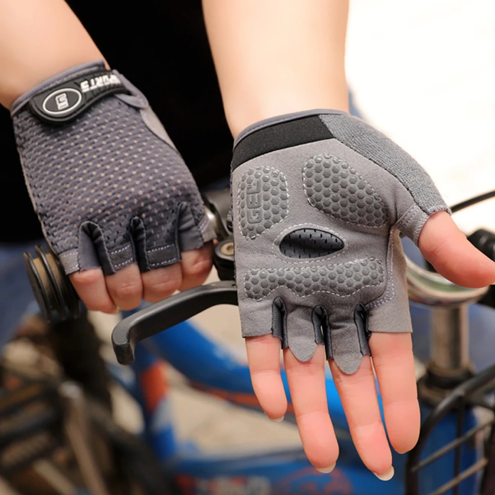 Kids Cycling Gloves Breathable Non Slip Sport Gloves For Active Children 5