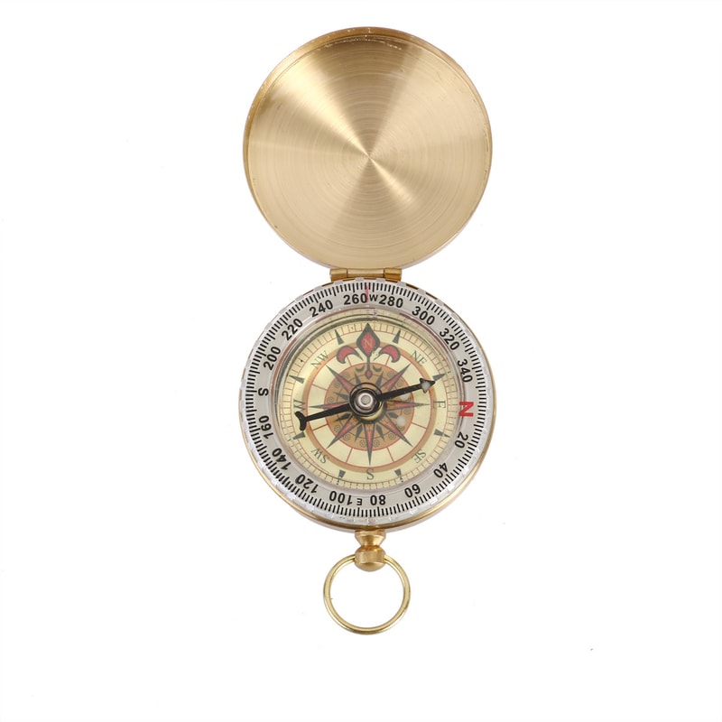 Vintage Portable Compass with Metal Flip Cover Outdoor Navigation Tool