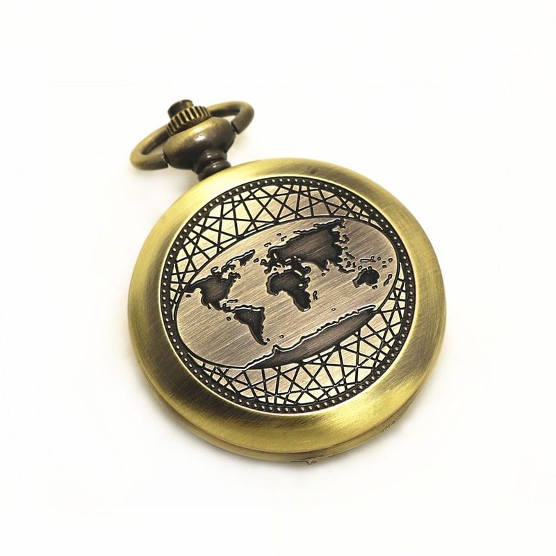 Vintage Metal Pocket Compass Portable Navigation Tool for Camping & Hiking