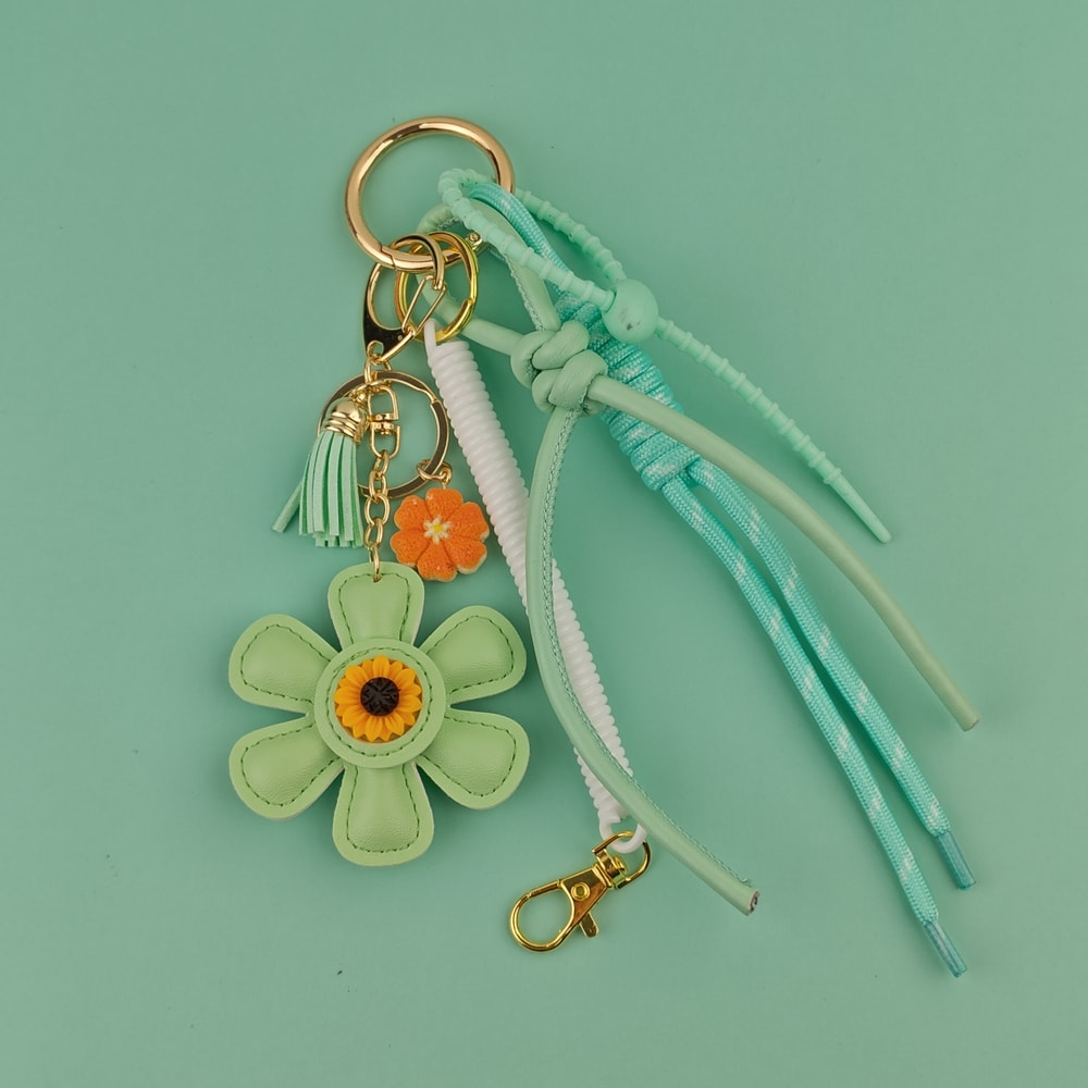 Leather Sunflower Bag Charm Keychain For Women Fashion Accessory Gift 2