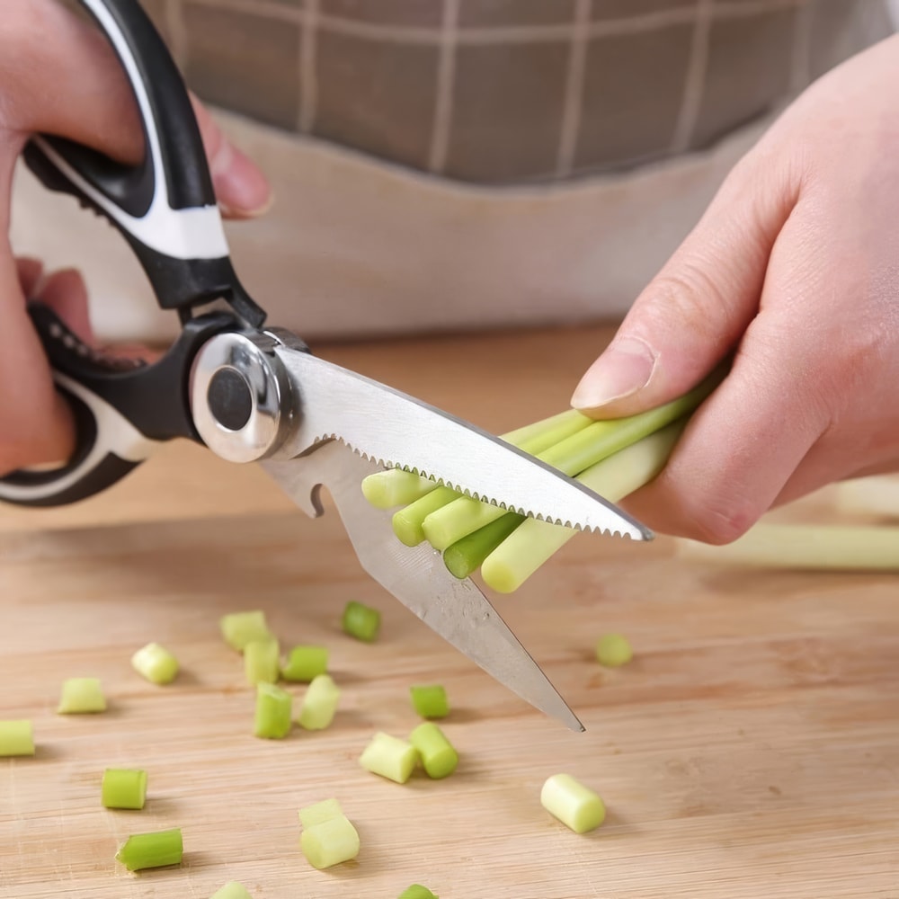 Multifunctional Kitchen Scissors with Ergonomic Handle for Cooking and Meal Prep