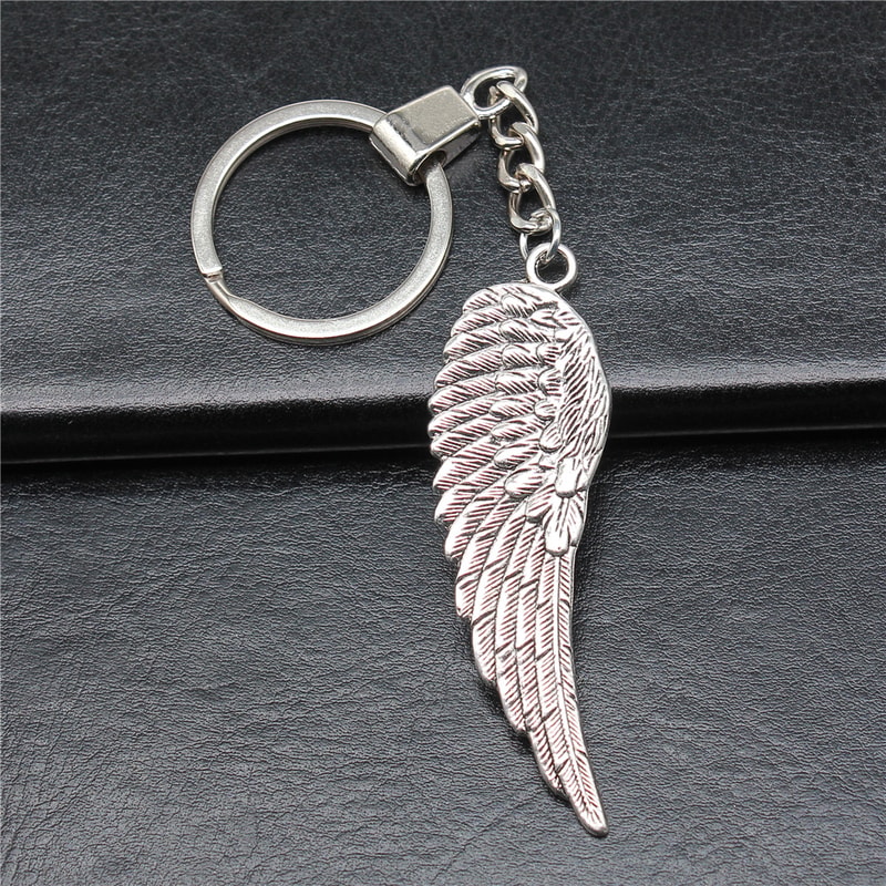 Antique Silver Angel Wing Keyring Pendant Unique Souvenir Gift