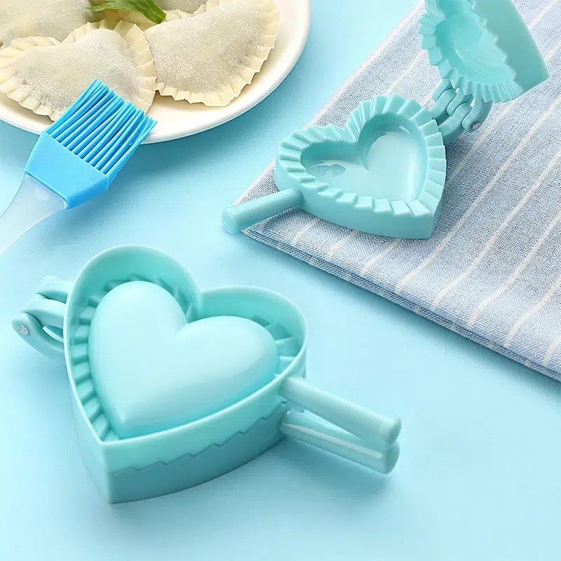 Heart Butterfly Dumpling Maker DIY Ravioli Pie Mold For Creative Cooking 1
